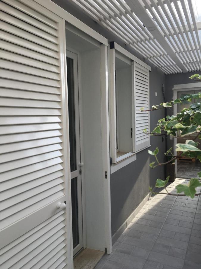 מרינה די צ'צ'ינה Hotel Della Contrada חדר תמונה